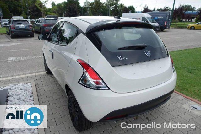 LANCIA Ypsilon Ypsilon 1.0 70cv Hybrid S&S Silver MY23