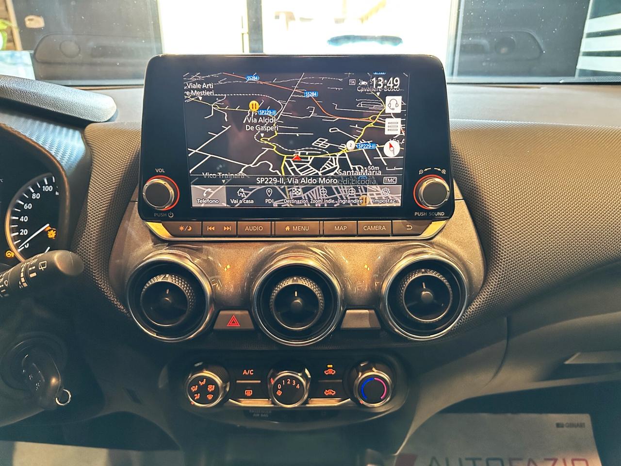 Nissan Juke 1.0 DIG-T 114 CV Acenta Business