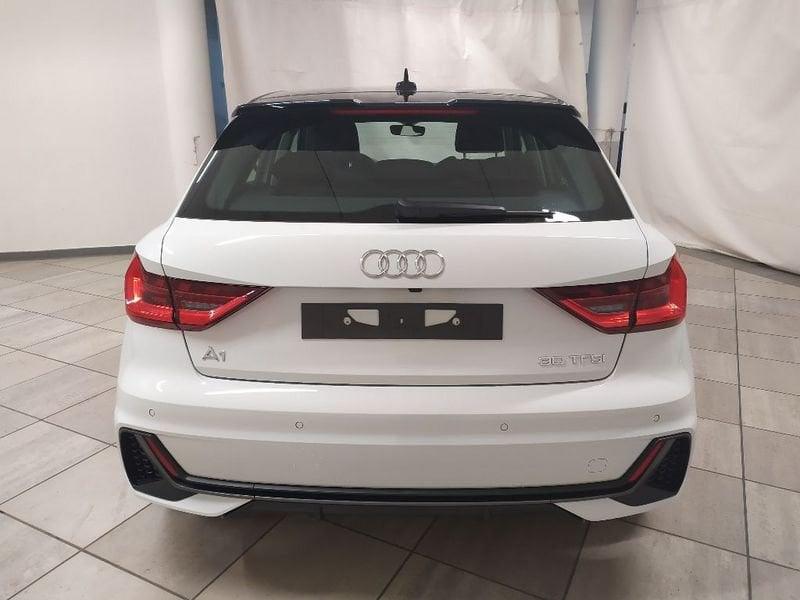 Audi A1 Sportback 30 1.0 tfsi S Line Edition 110cv