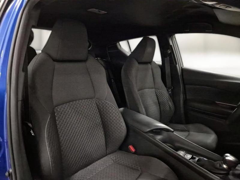 TOYOTA C-HR 1.8H 98CV E-CVT Business