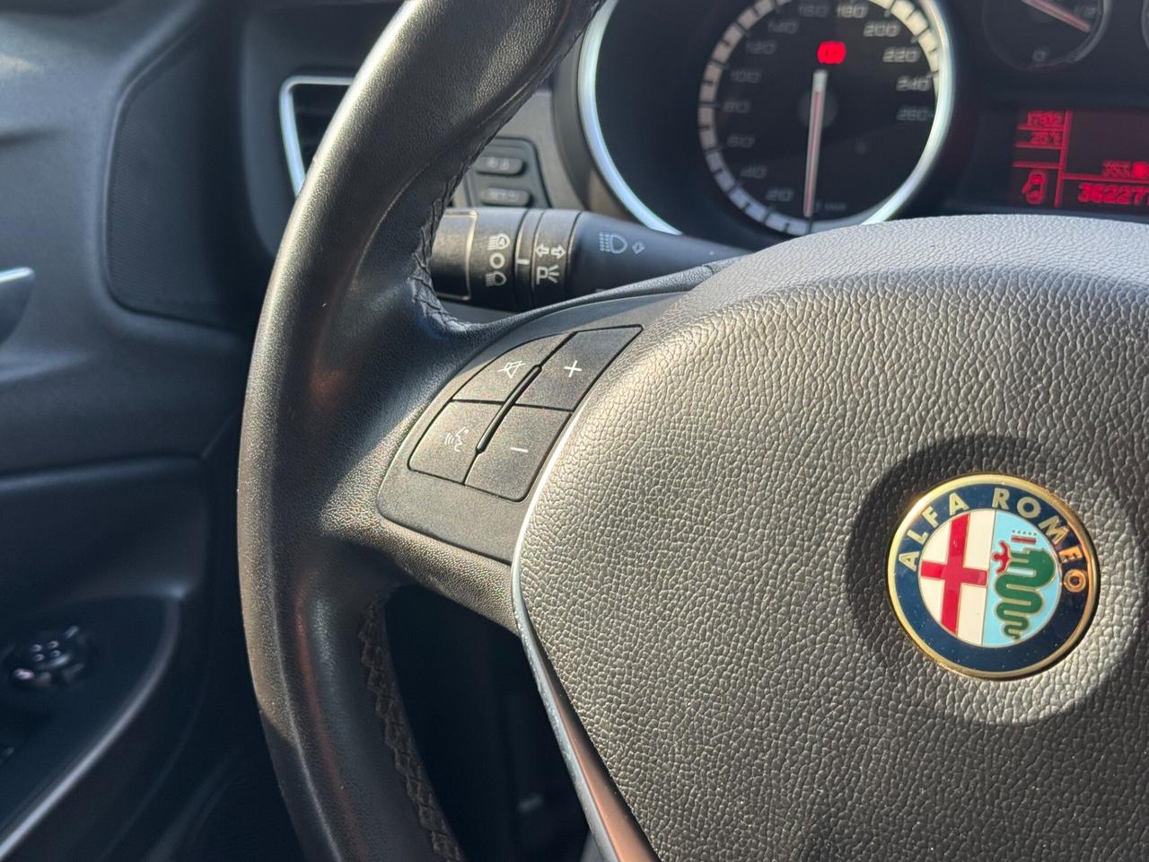 Alfa Romeo Giulietta 2.0 JTDm-2 150 CV Distinctive