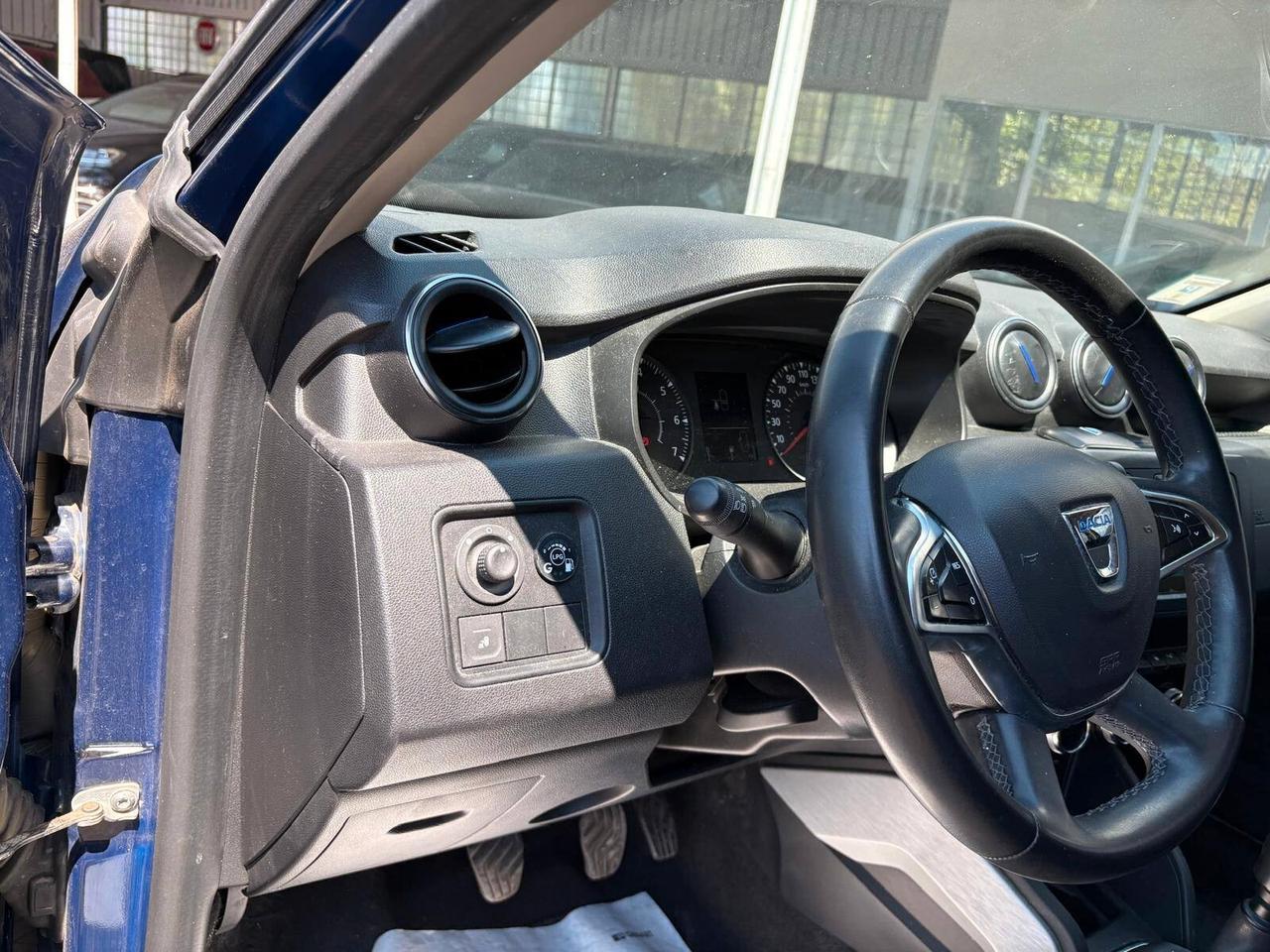 Dacia Duster 1.0 TCe 100 CV ECO-G 4x2 15th Anniversary