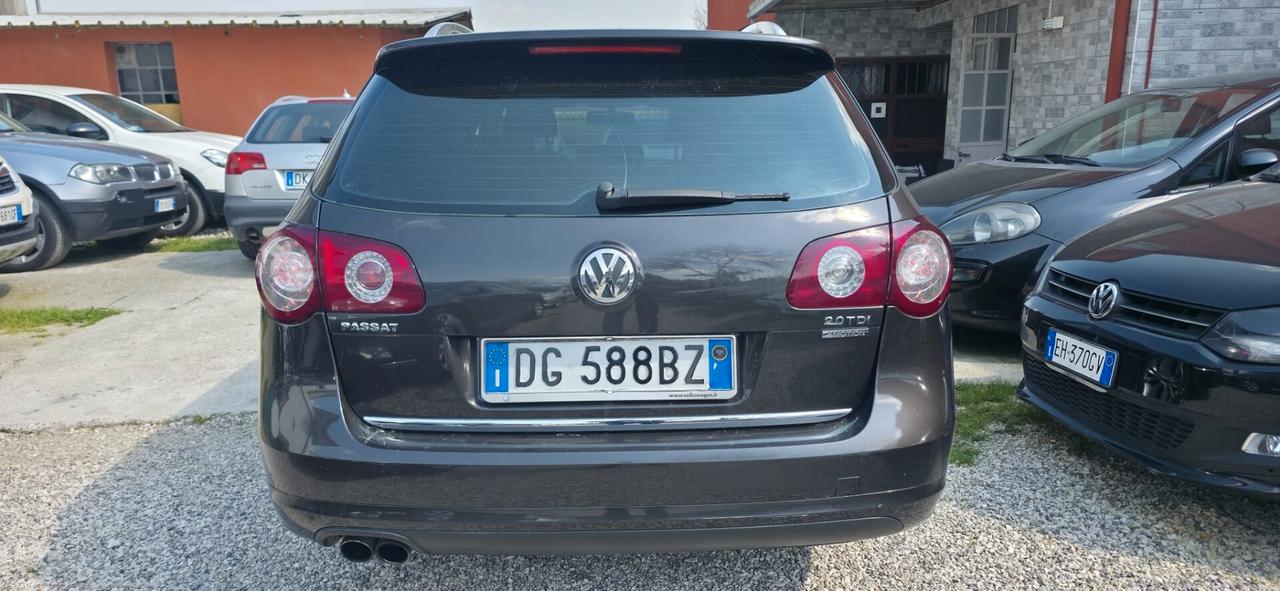 Volkswagen Passat 2.0 16V TDI 4mot. Var. Sportline