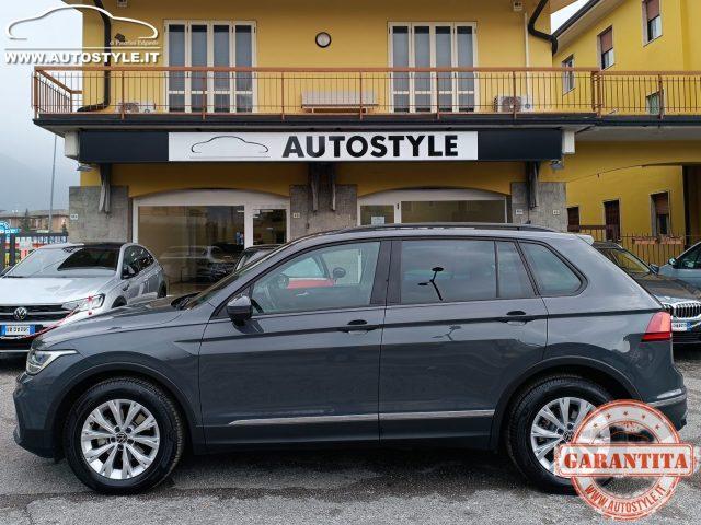 VOLKSWAGEN Tiguan 2.0 TDI 150 CV SCR DSG Life