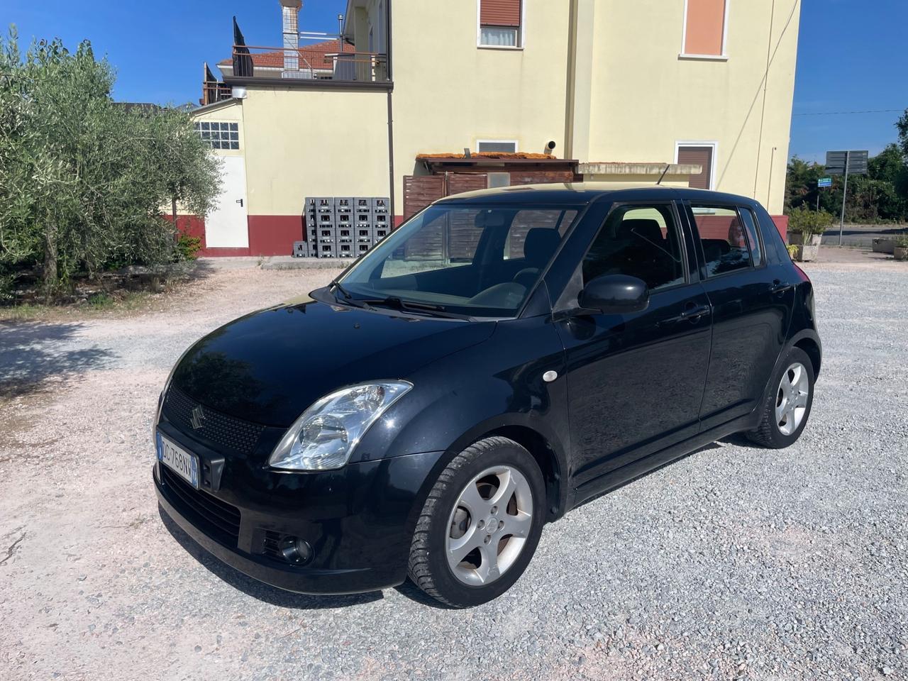 Suzuki Swift 1.3 5p. GLX