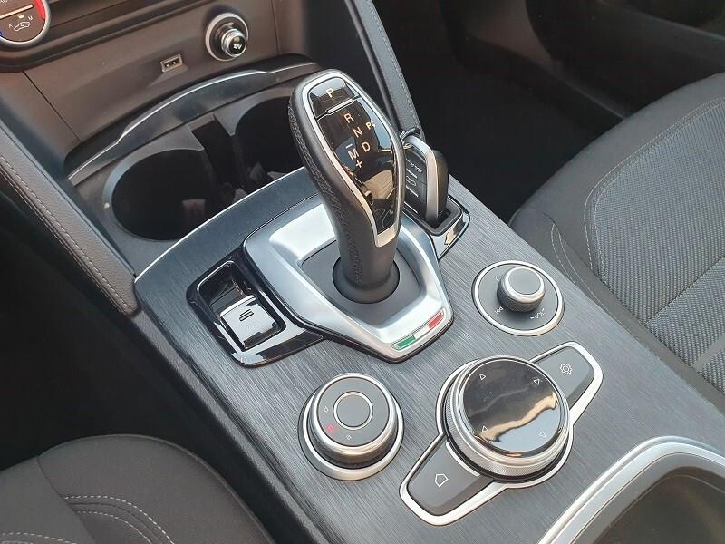 ALFA ROMEO Stelvio 2.2 TD 160CV AT8 XENO NAV TETTO