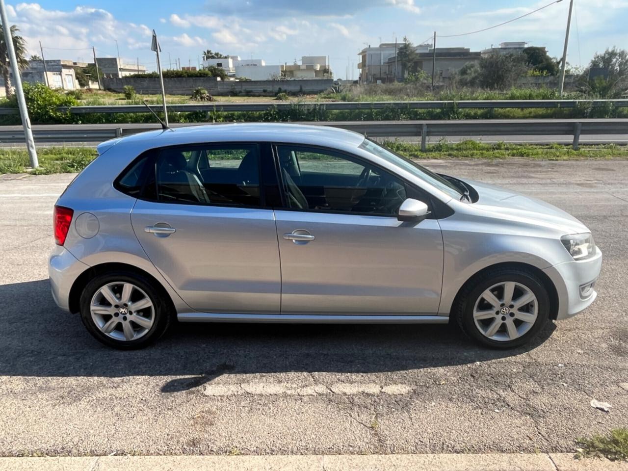 Volkswagen Polo 1.4 5 porte Highline
