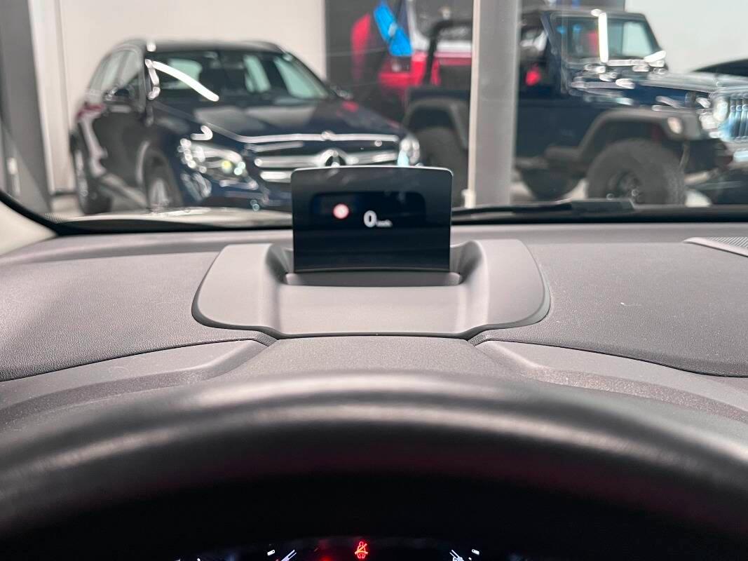 Citroen C3 Aircross 1.2 puretech Shine s&s 130cv