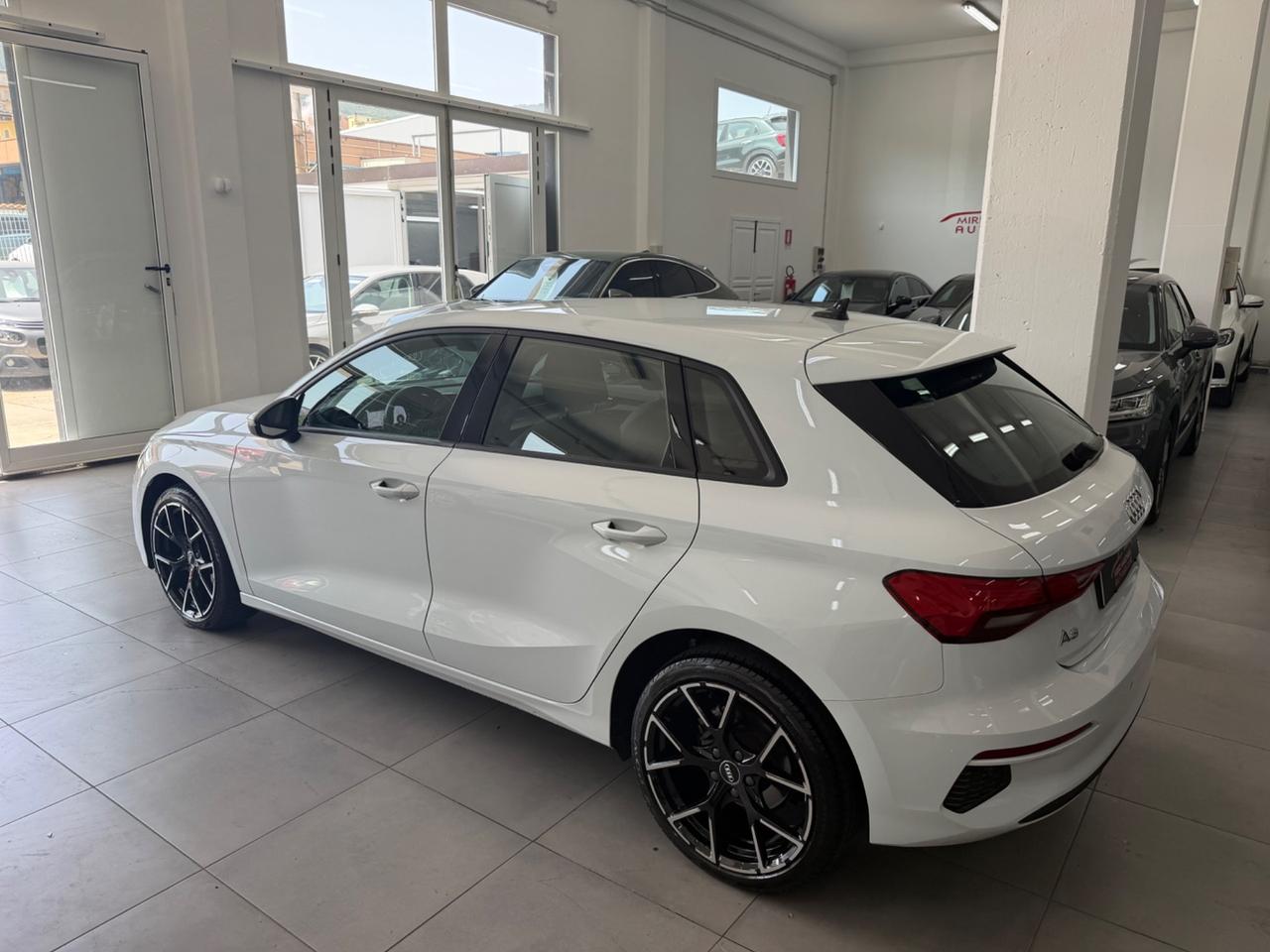 Audi A3 SPB 30 TDI S tronic line edition FINANZIABILE