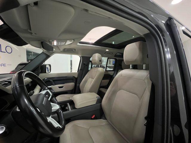 LAND ROVER Defender 110 3.0D I6 200 CV AWD Auto SEda ?599,00