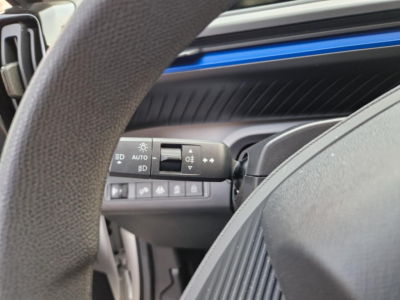 Citroen C3 1.2 100CV "SOLO 4.500 km" Carplay, Sensori post., Cruise