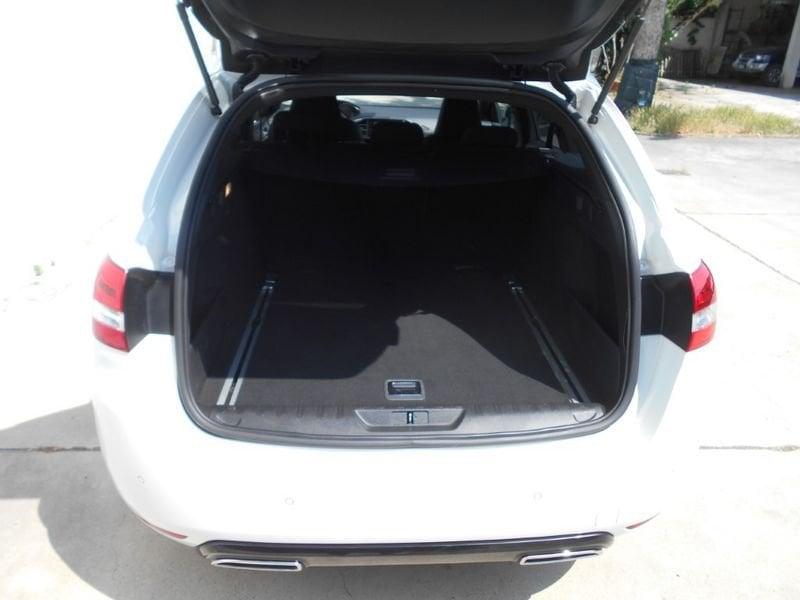 Peugeot 308 120 HDi EAT6 SW GT Line Finanziato