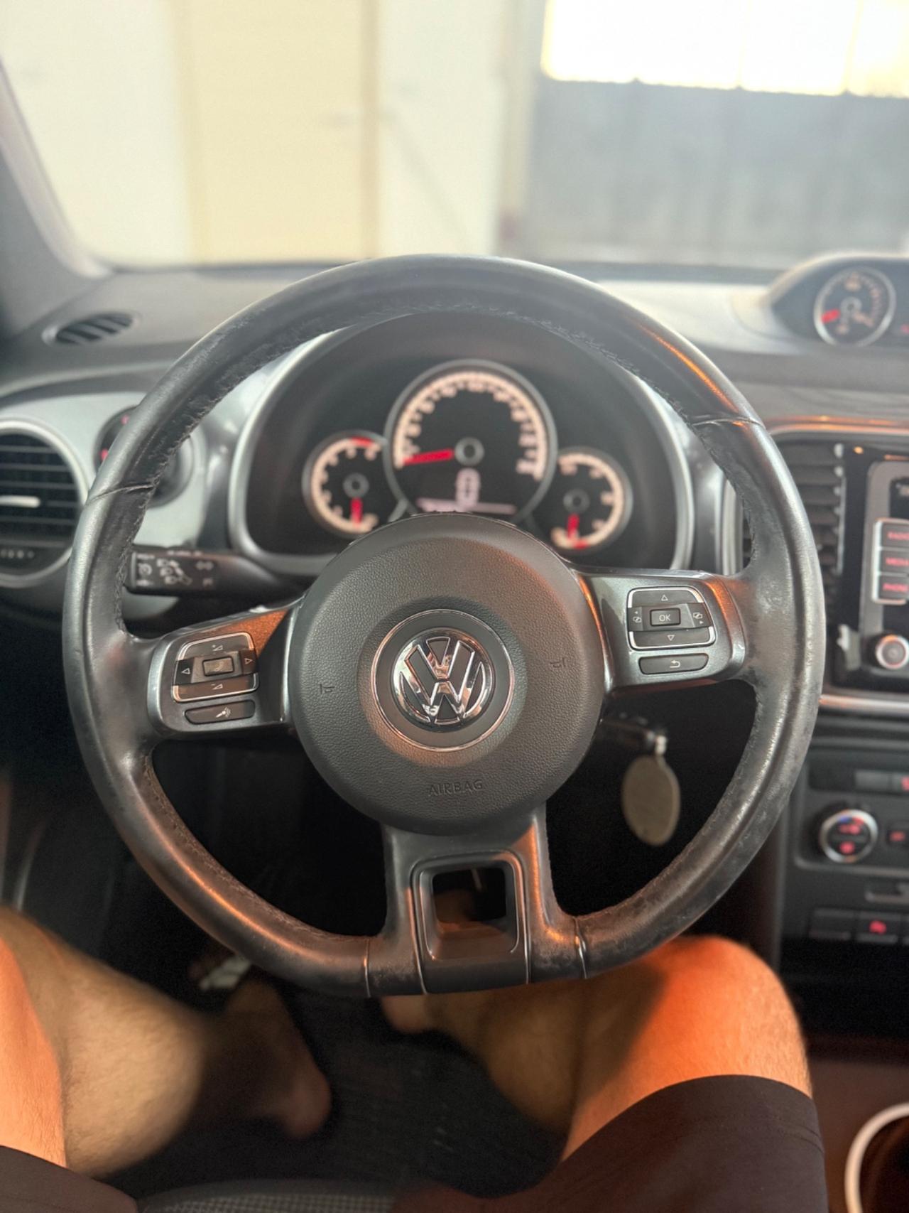 Volkswagen Maggiolino 1.6 TDI Design