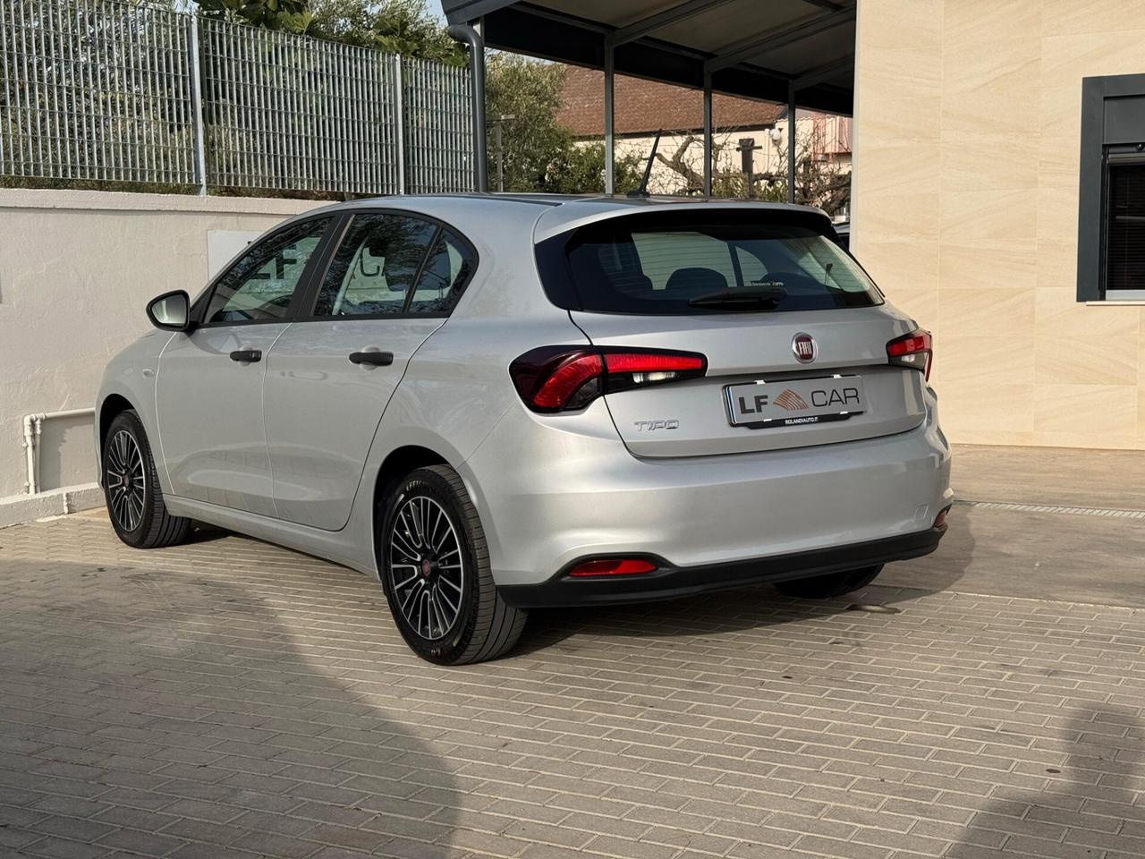 Fiat Tipo 1.0 5 porte 100 cv