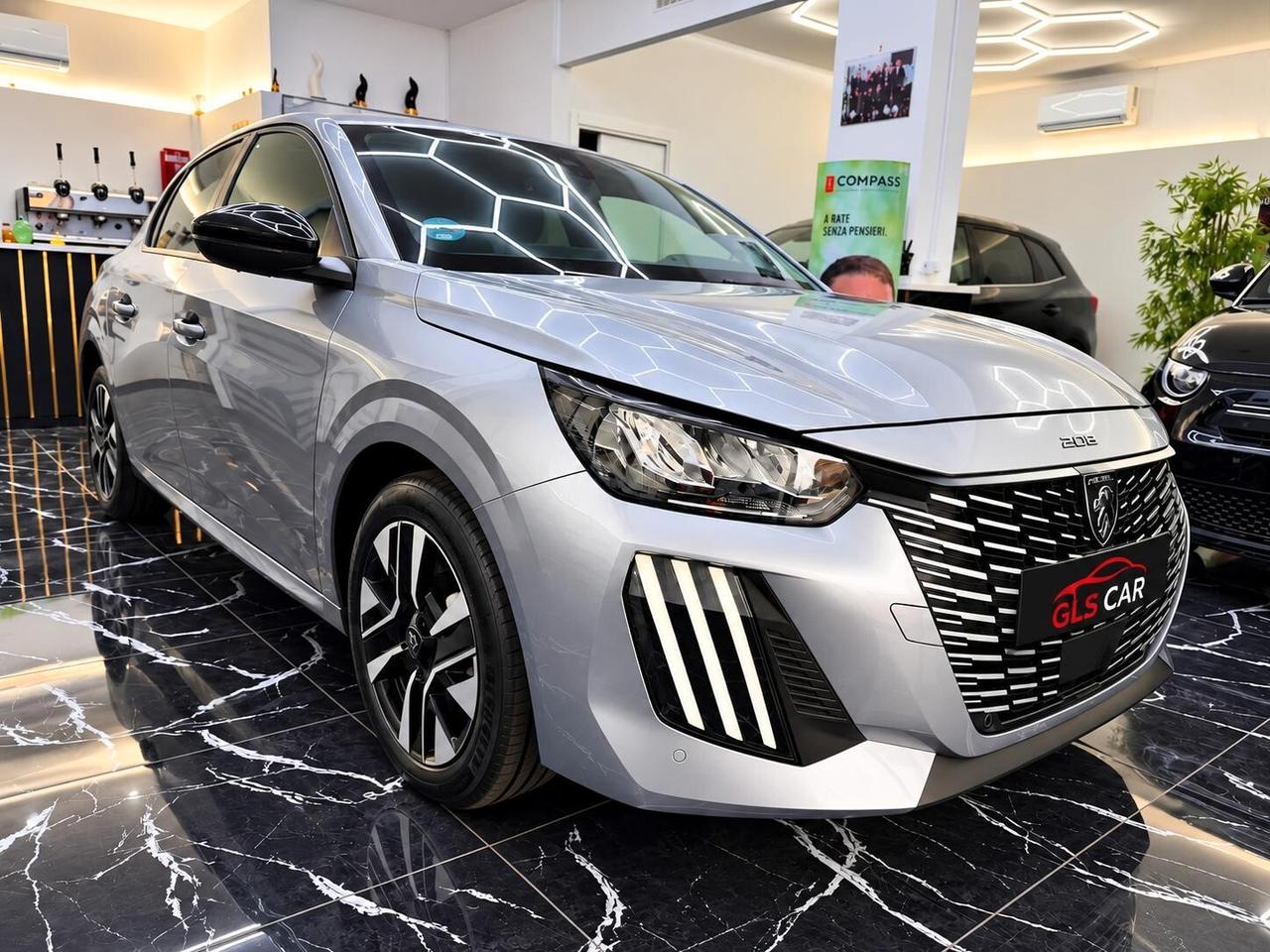 Peugeot 208 PureTech 1.2 Benzina 100 cv Stop&Start 5 porte Allure