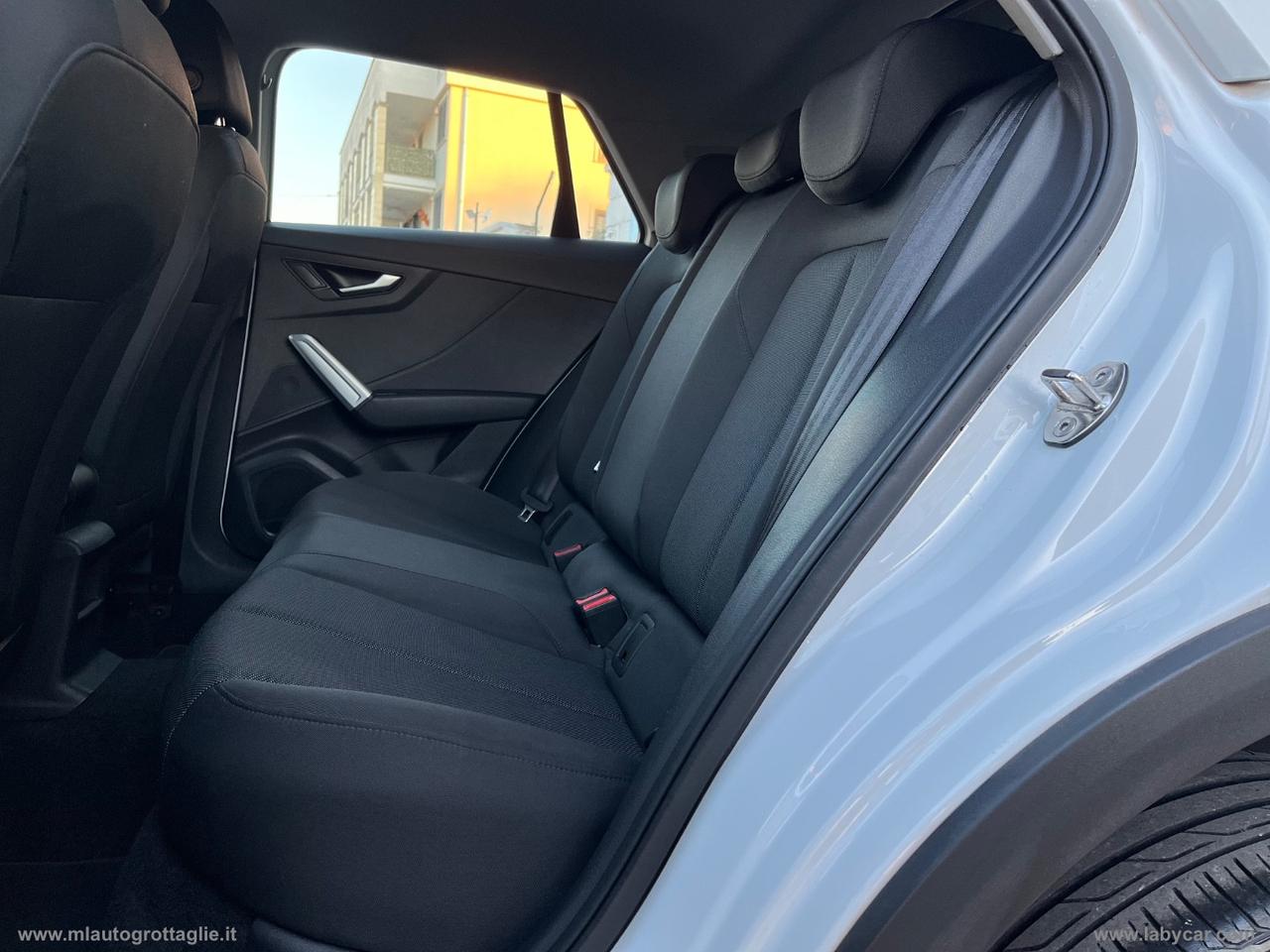 AUDI Q2 30 TDI S tronic Business Design