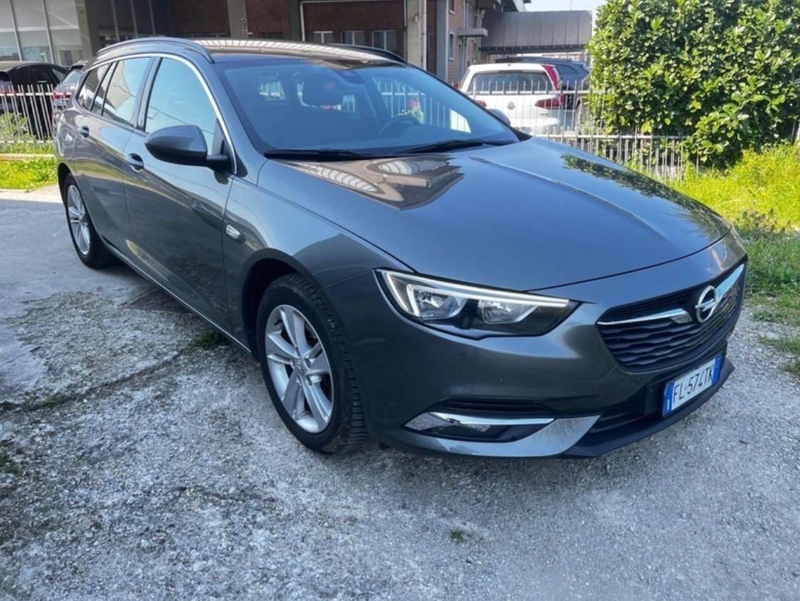 Opel Insignia 2.0 CDTI 170CV Start&Stop Sports Tourer Cosmo Business