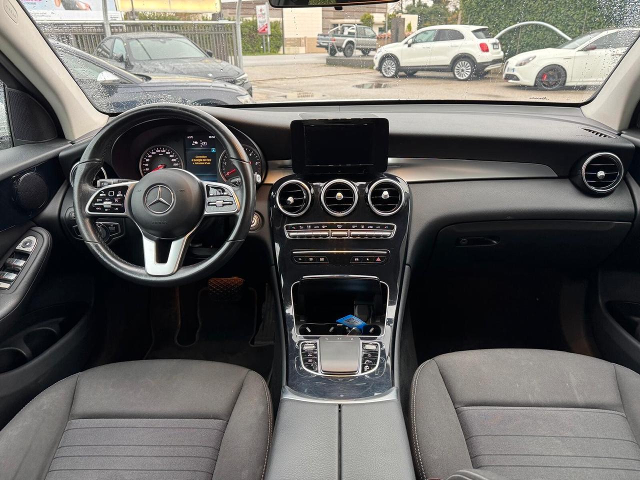 Mercedes-benz GLC 300 de 4Matic Plug-in hybrid Business