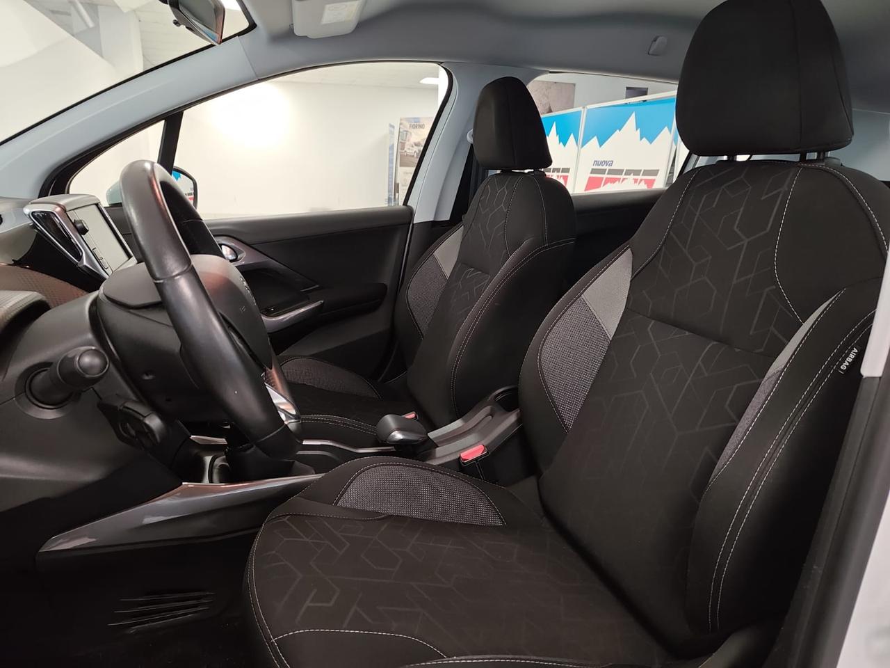 PEUGEOT 2008 1.2 puretech Active 82cv my16
