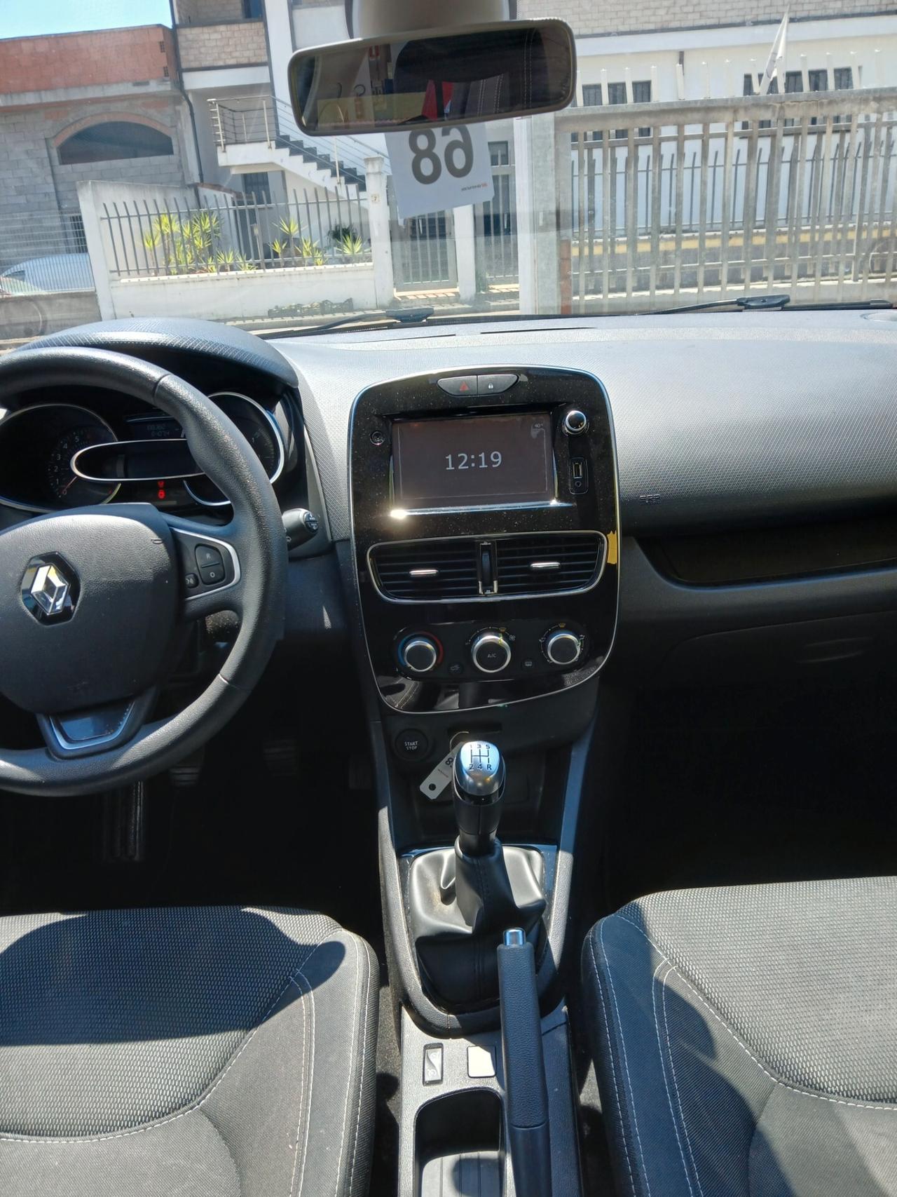 RENAULT Clio Intens 1.200 16v 75cv Km108.000