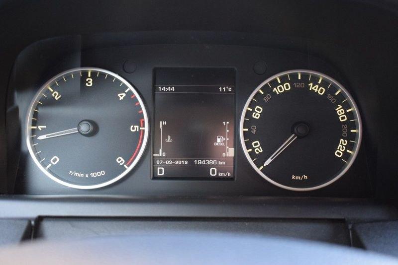 Land Rover Discovery 4 3.0 SDV6 SE 255CV - 7 POSTI