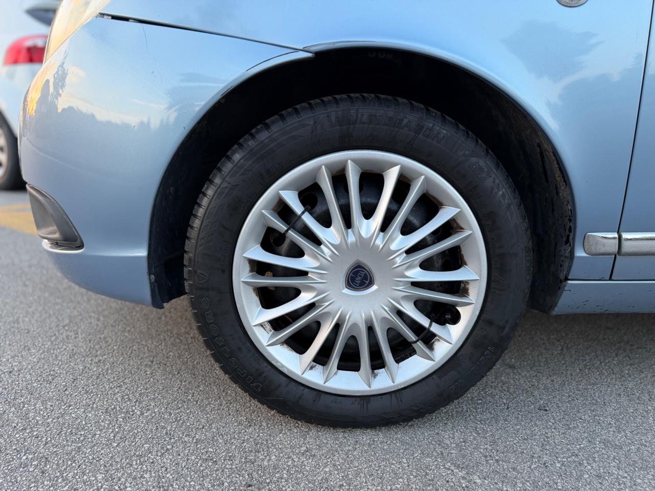Lancia Ypsilon 1.4 Oro Ecochic GPL