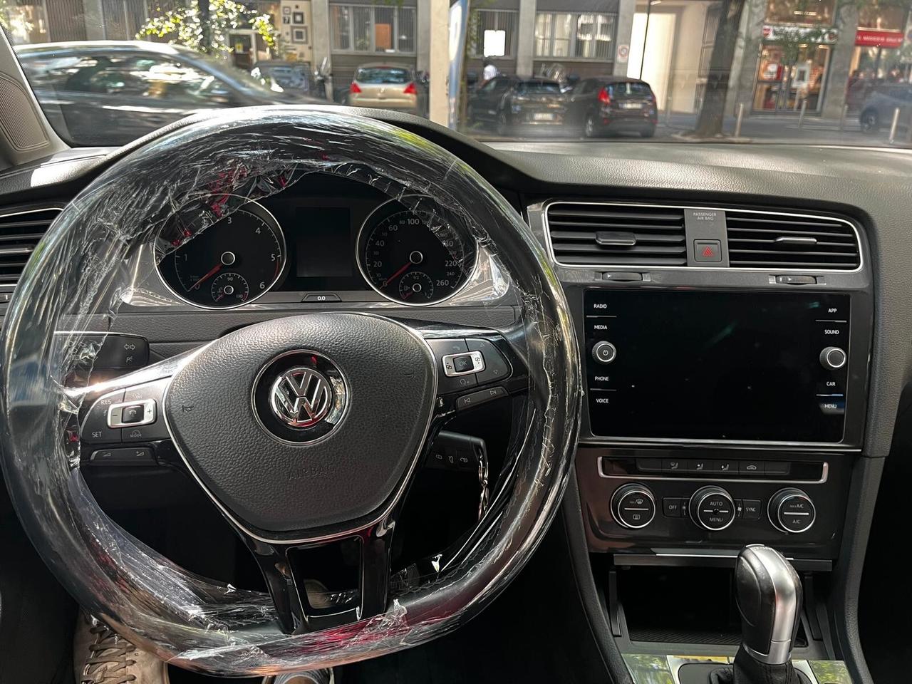 Volkswagen Golf 1.6 TDI 115CV DSG 5p. Business BlueMotion Technology