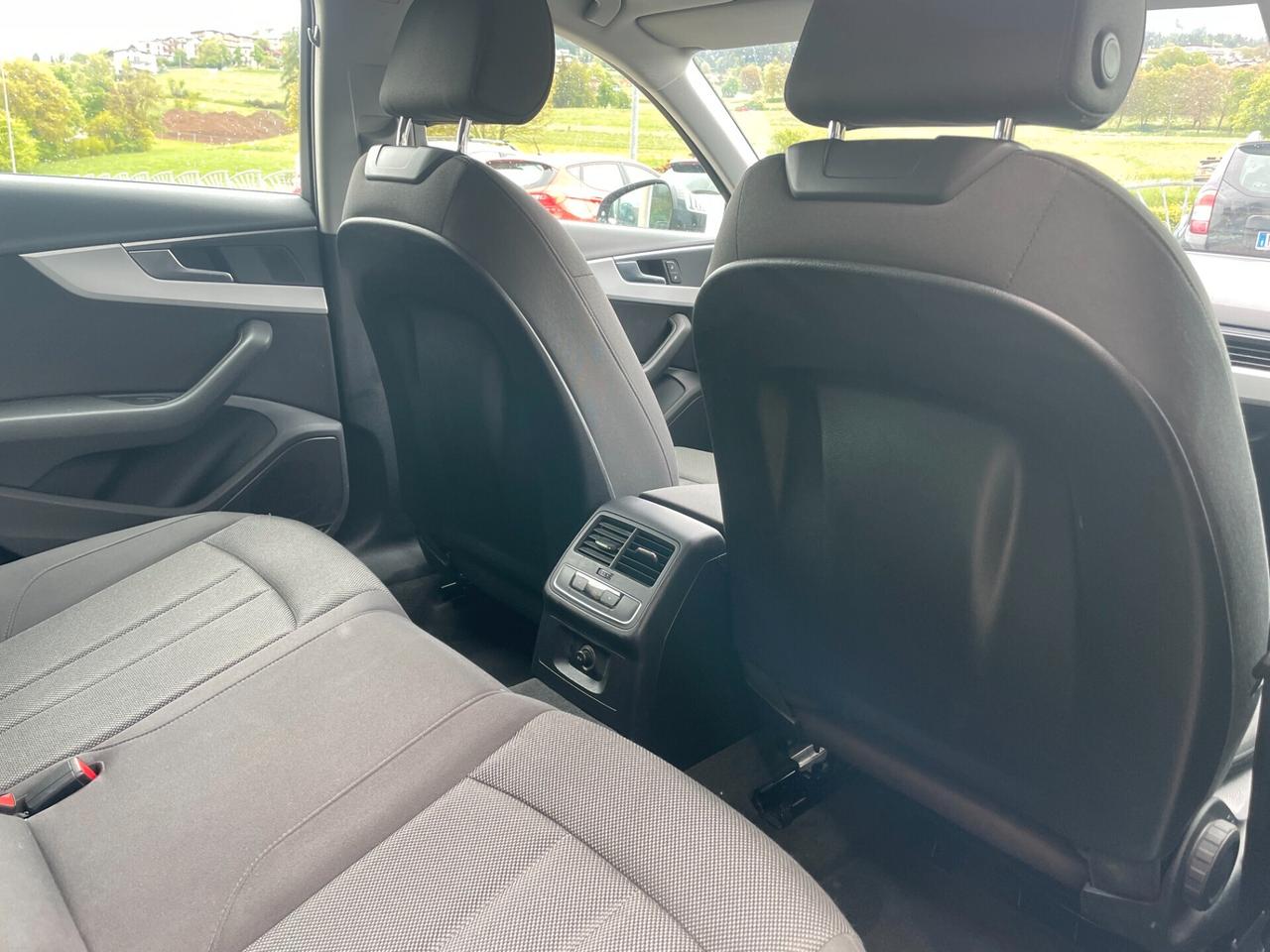 Audi A4 Avant 2.0 TDI 150 CV Business "MANUALE"
