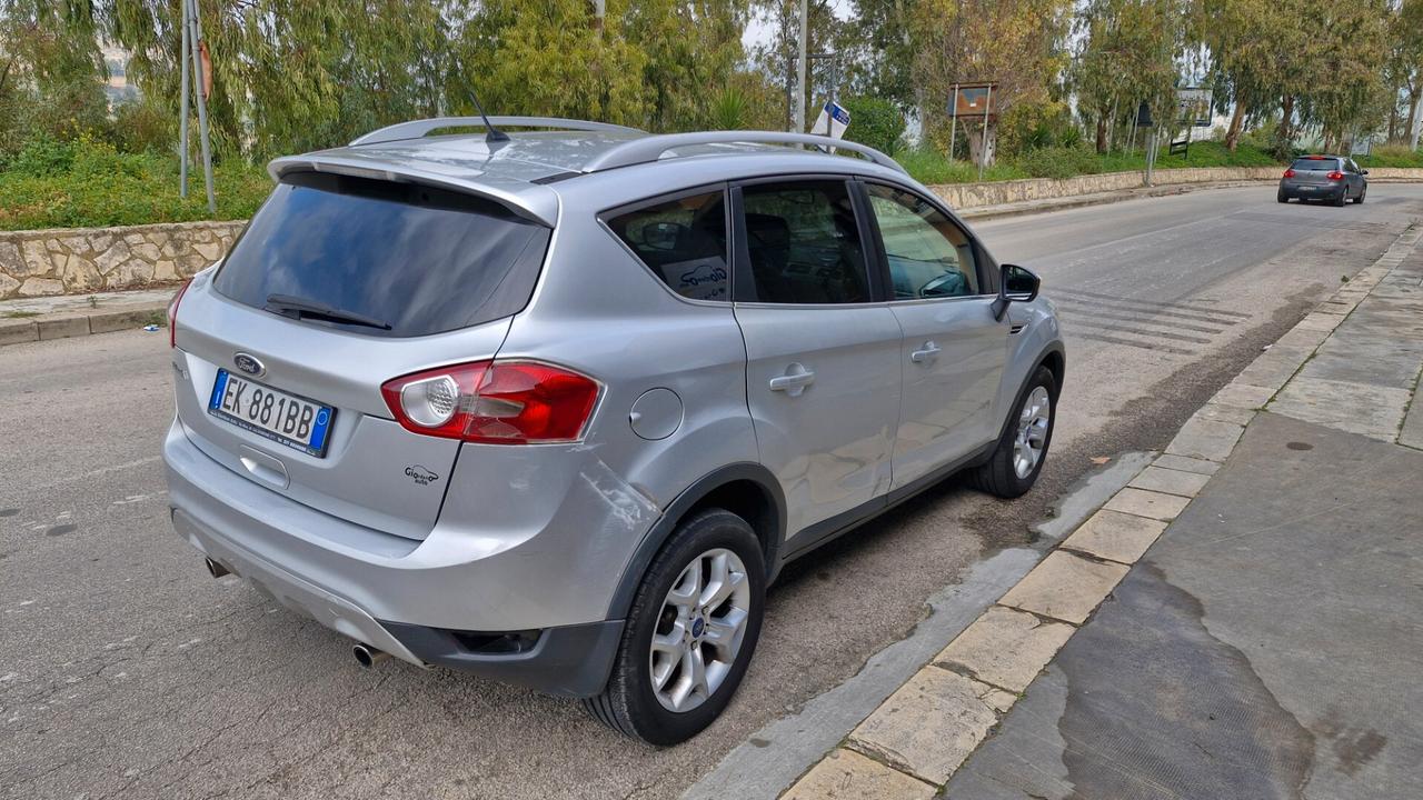 Ford Kuga 2.0 TDCi 163 CV 4WD Titanium DPF