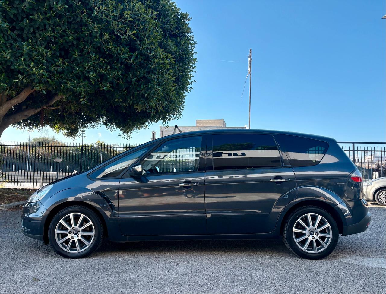 Ford S-Max 2.0 TDCi 140CV Titanium