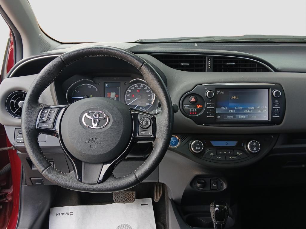 Toyota Yaris 1.5 Hybrid 5 porte Business