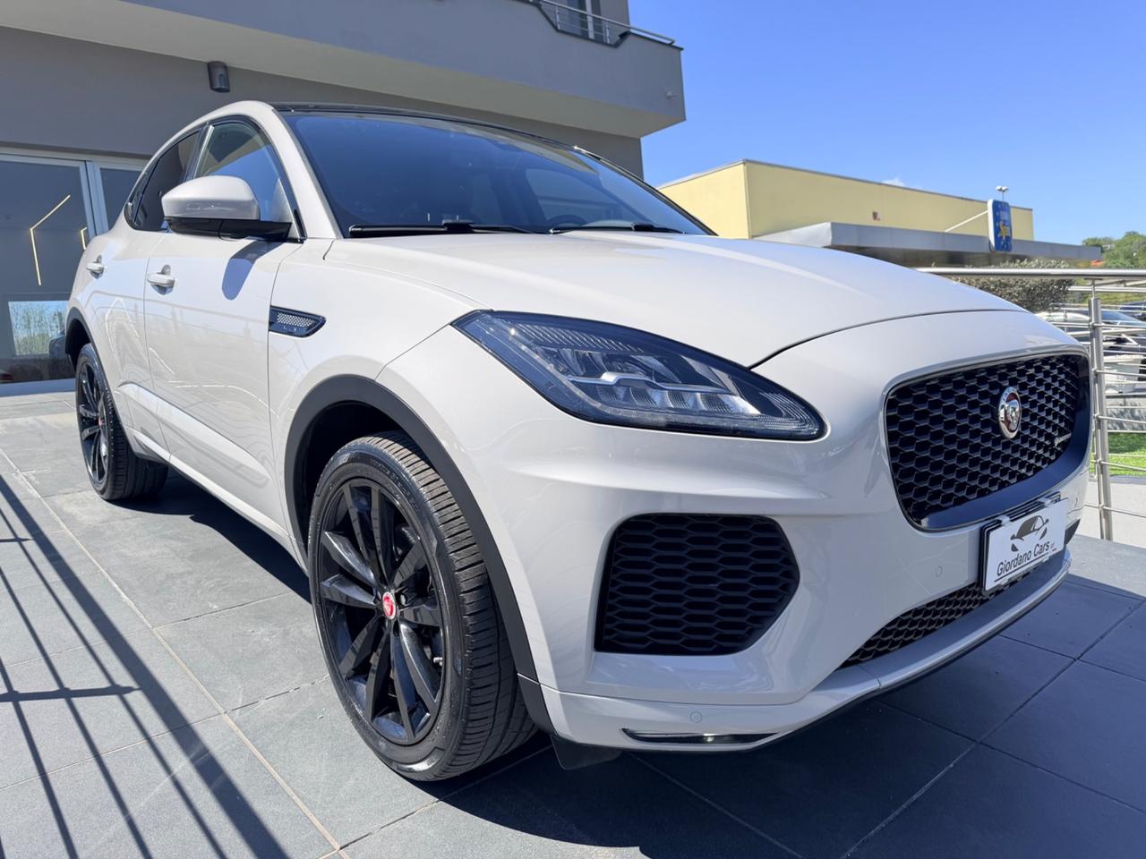 Jaguar E-Pace 2.0D 150 CV AWD aut. R-Dynamic HSE gesso