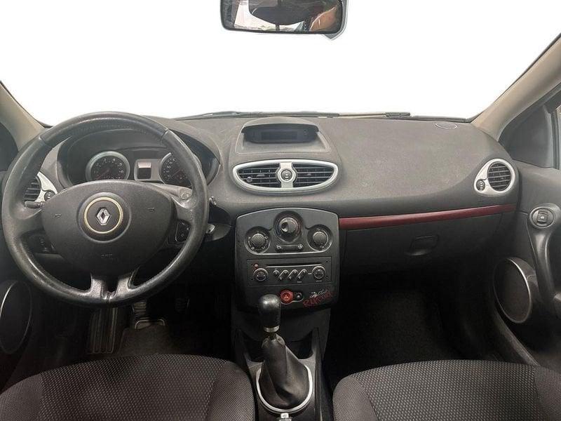 Renault Clio III 5p 1.2 16v Rip Curl