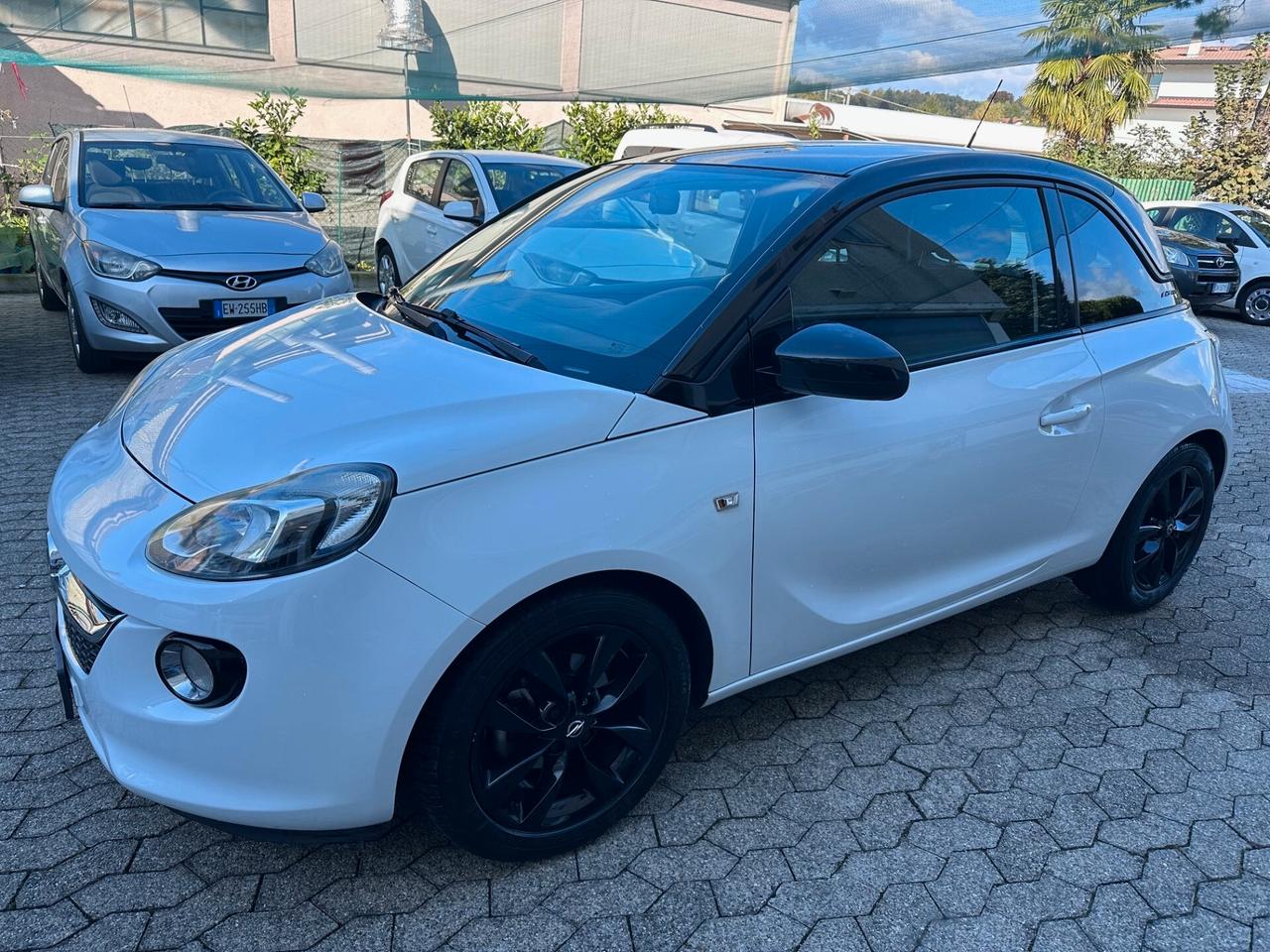 Opel Adam 1.2 70 CV
