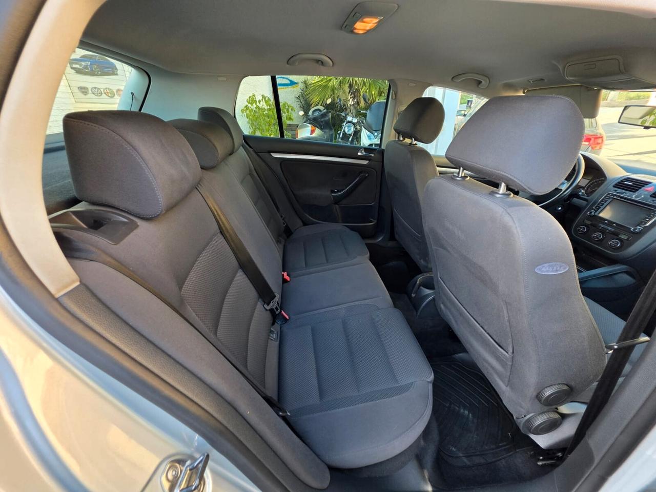 Volkswagen Golf 2.0 16V TDI 5p. Comfortline