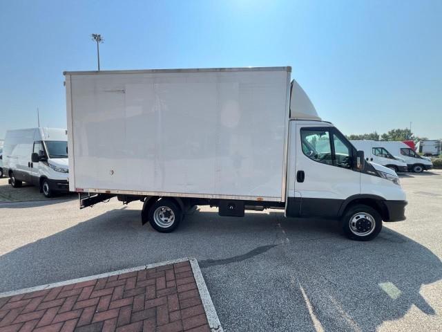 Iveco DAILY 35C14 BOX p 3750