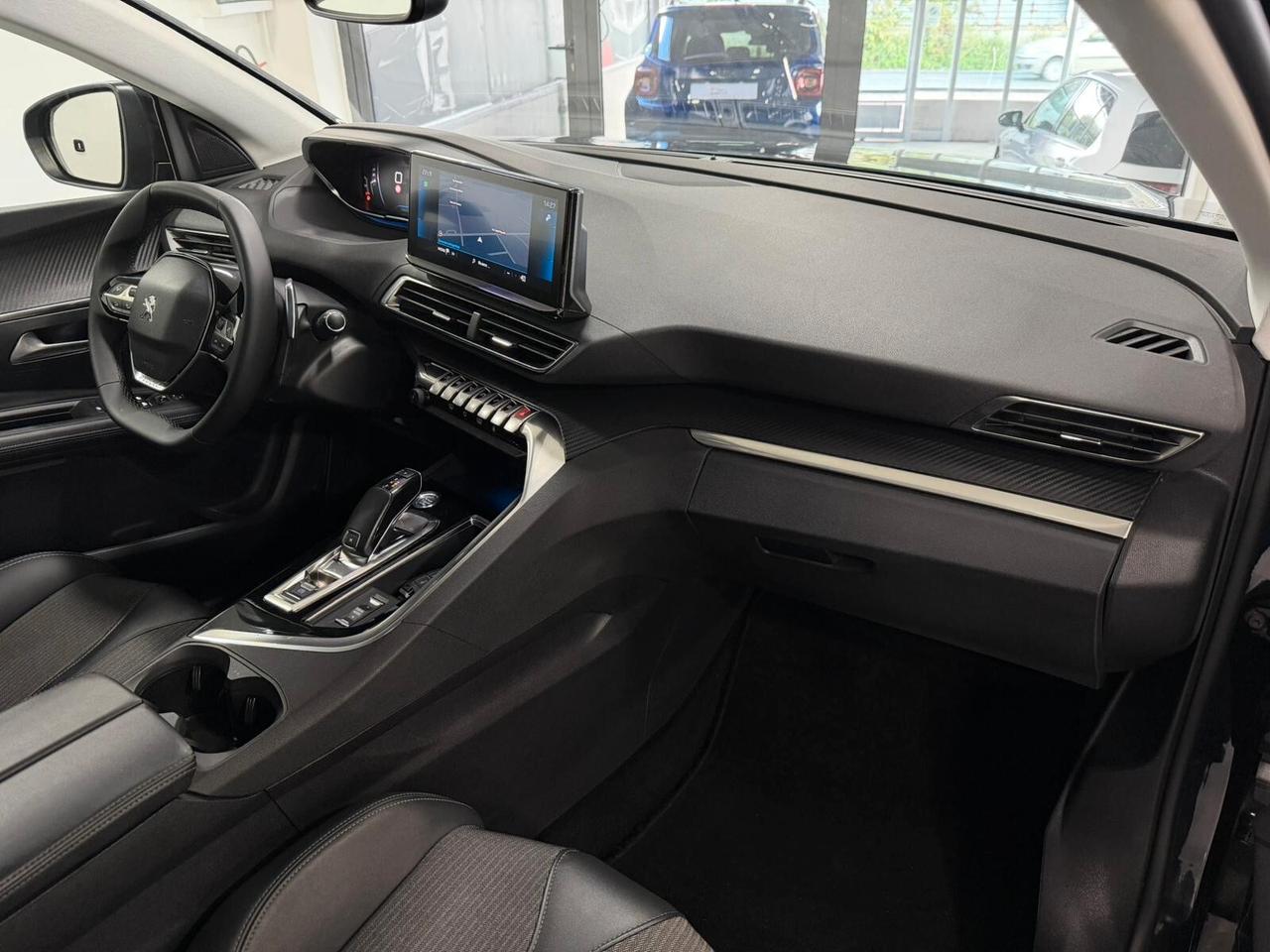 Peugeot 3008 BlueHDi 130 S&S EAT8 Allure