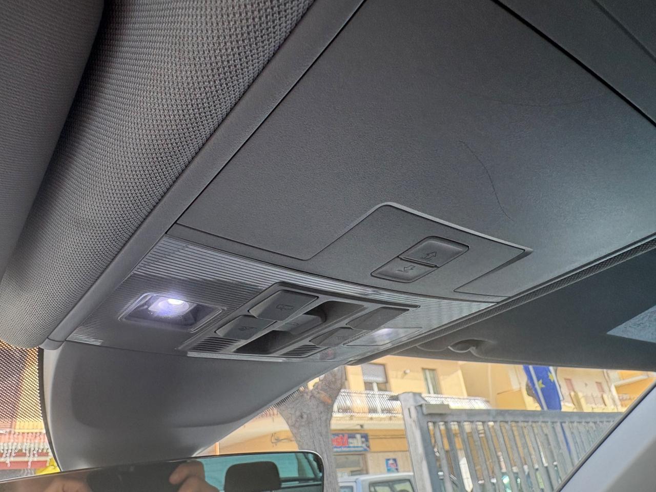 Volkswagen Tiguan 2.0 BiTDI SCR DSG 4MOTION R-Line BMT