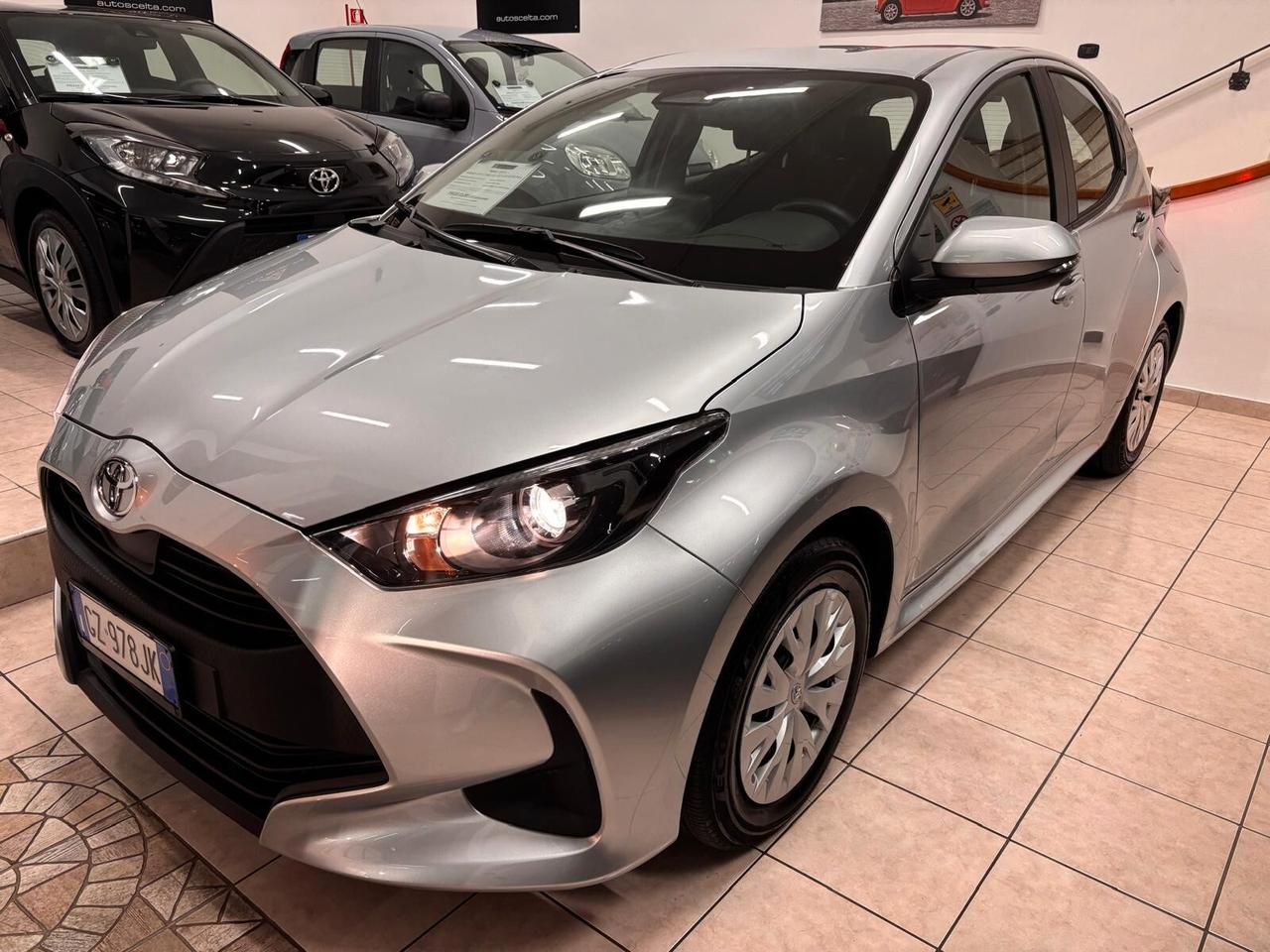 Toyota Yaris 1.5 Hybrid 5 porte Active Business Pack