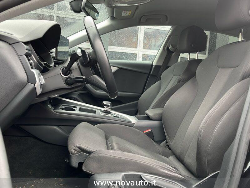 Audi A5 45 TFSI Business Advanc S tronic quattro