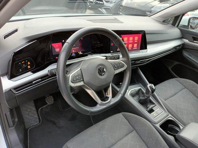 VOLKSWAGEN Golf 1000 TSI LIFE 110CV CARPLAY CLIMAUTO"16 ITALIA