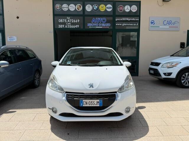 Peugeot 208 1.2 VTi 82 CV 5 porte Allure