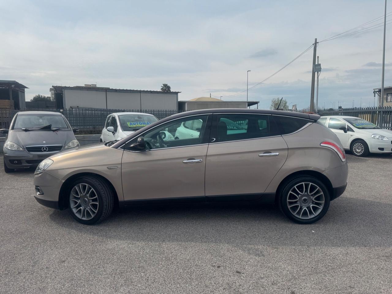 Lancia Delta 1.6 MJT DPF 105 CV Gold