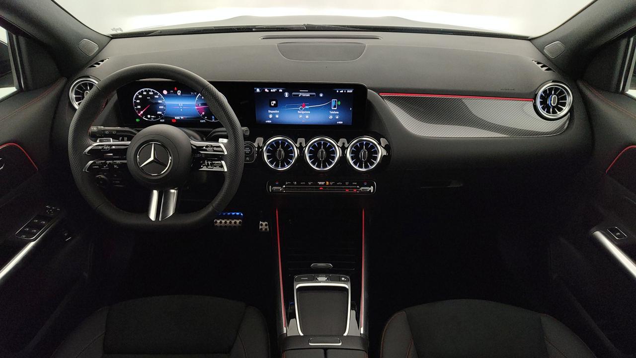 Mercedes-Benz GLA 200 d automatic