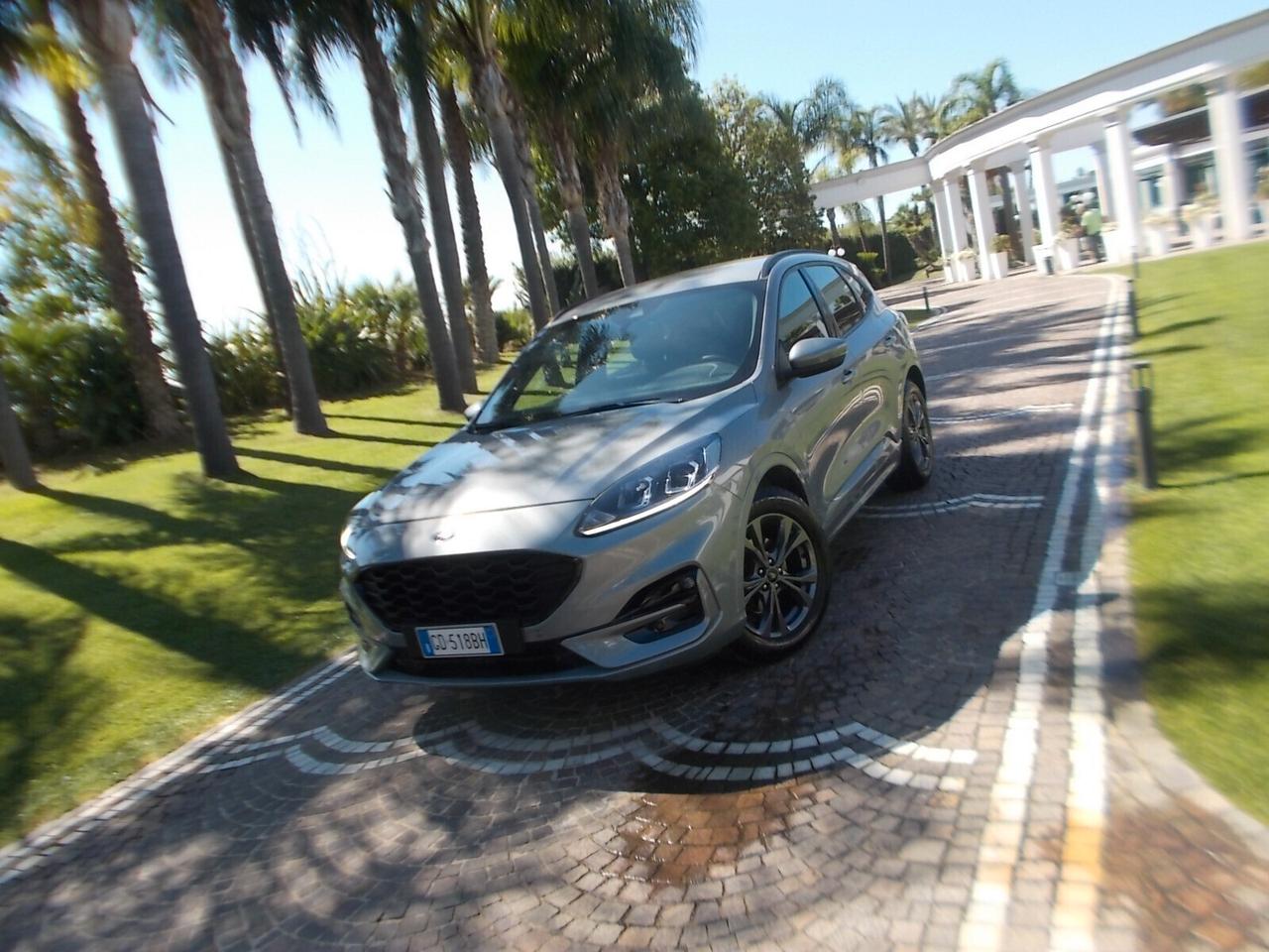 Ford Kuga 1.5 EcoBlue 120cv *ST-LINE - 54.000 KM*