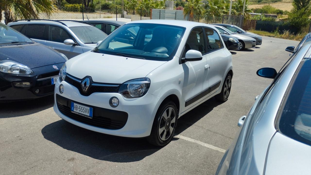 Renault Twingo SCe Lovely