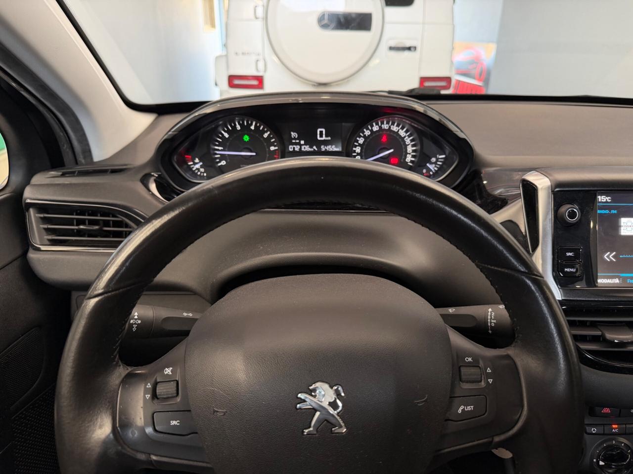 Peugeot 208 PureTech 82 5 porte Allure