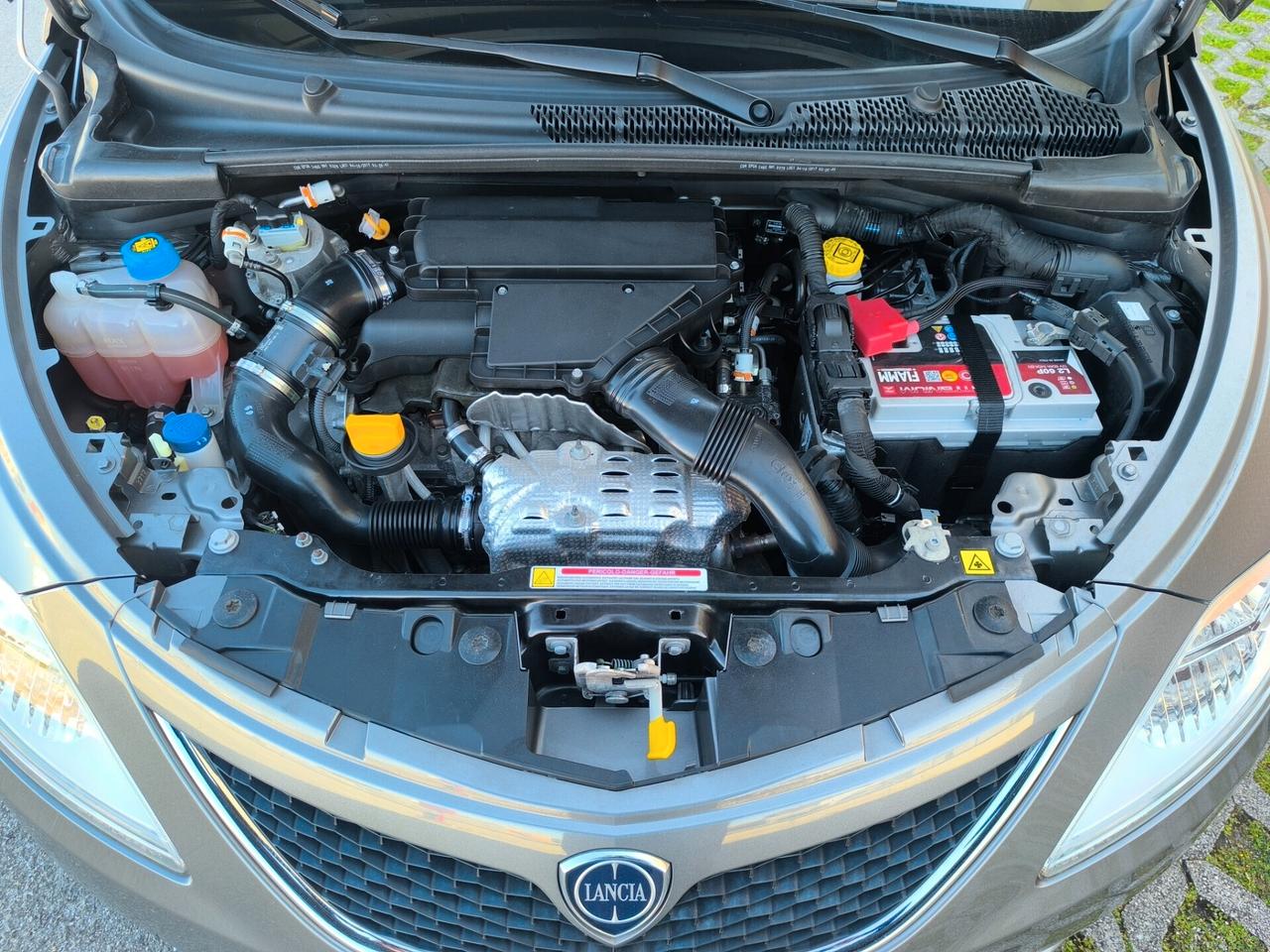 LANCIA YPSILON GOLD 1.3 DIESEL 06/2018 BLUETOOTH/SENS POST