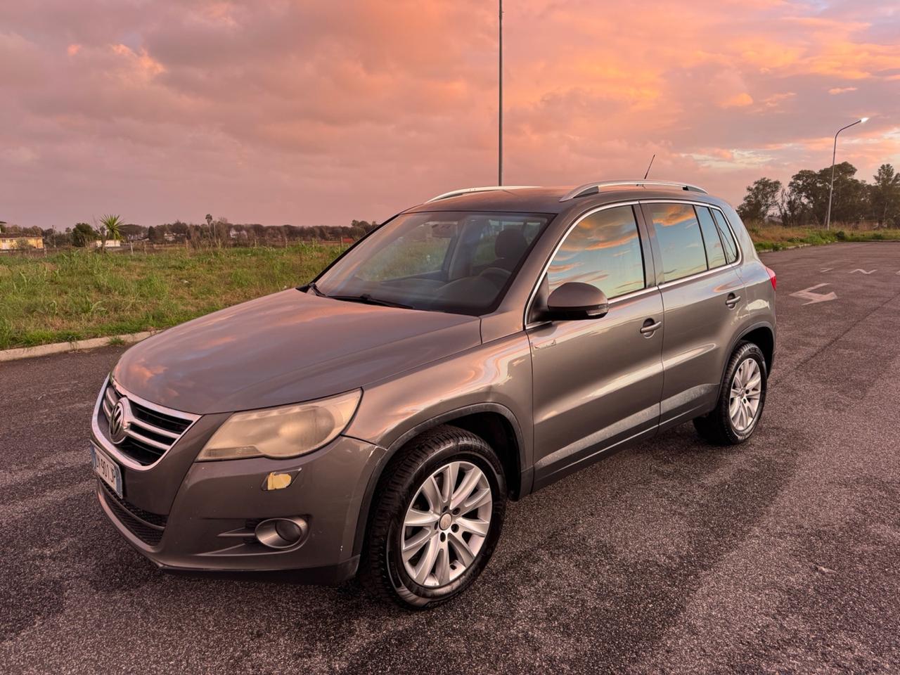 Volkswagen Tiguan 2.0 16V TDI DPF Sport & Style (18°)