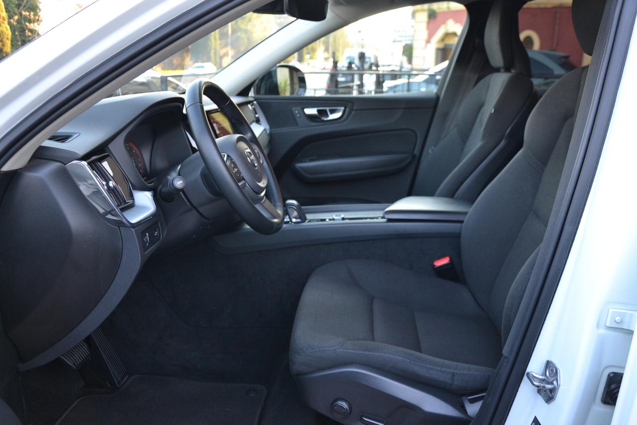 Volvo XC 60 2.0 197CV AWD HYBRID/DIESEL AUT.+FULL LED+RCAM+NAV